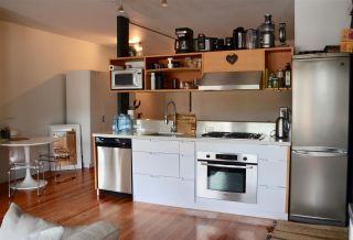 Photo 5: 702 528 BEATTY Street in Vancouver: Downtown VW Condo for sale in "BOWMAN LOFTS" (Vancouver West)  : MLS®# R2455074