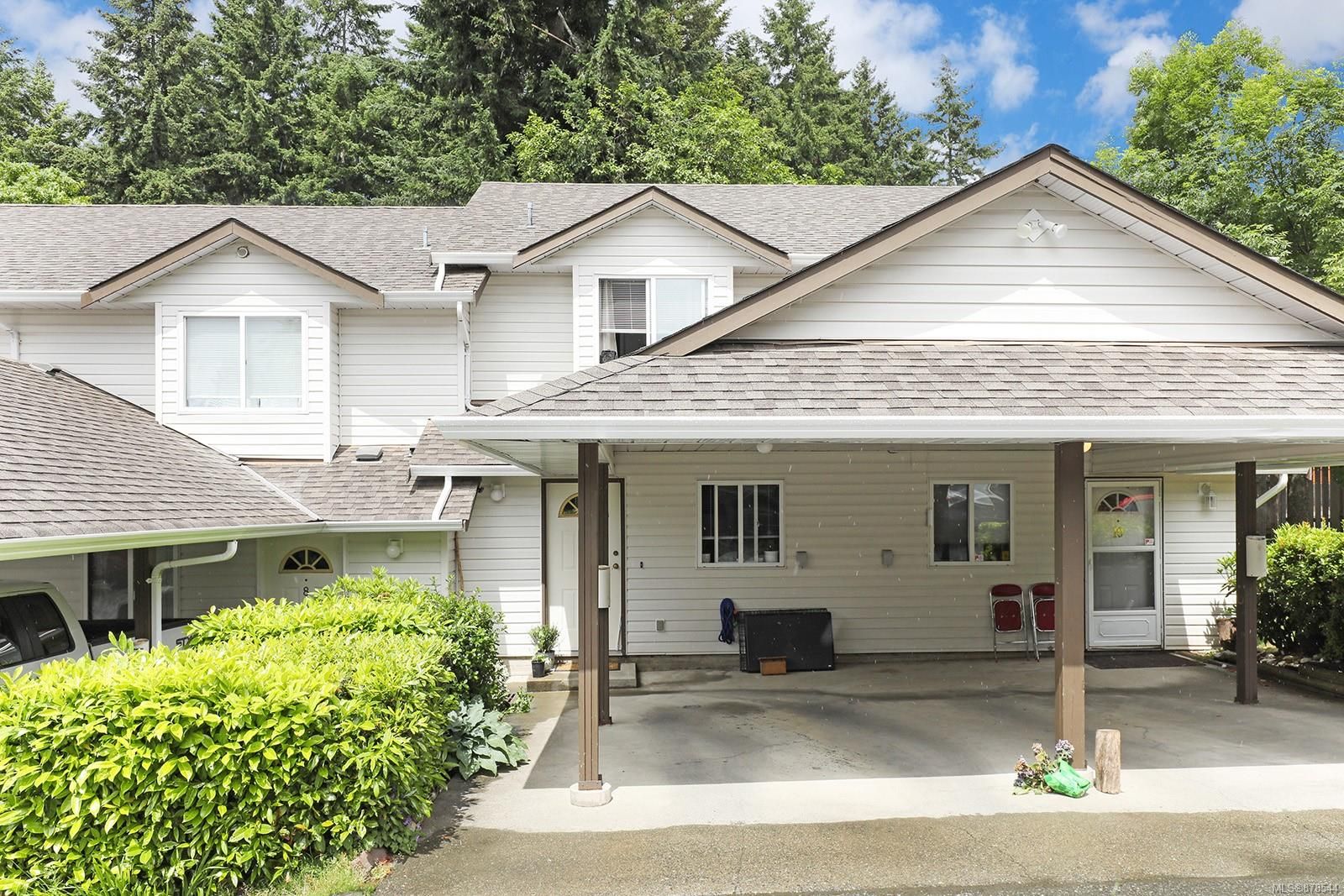 Main Photo: 9 2625 Muir Rd in Courtenay: CV Courtenay East Row/Townhouse for sale (Comox Valley)  : MLS®# 878544