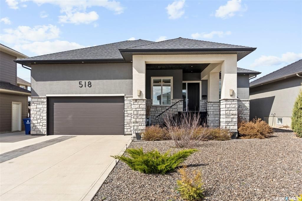 Main Photo: 518 Redwood Crescent in Warman: Residential for sale : MLS®# SK928304