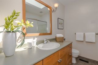 Photo 14: 1196 DEEP COVE Road in North Vancouver: Deep Cove Townhouse for sale : MLS®# R2279421