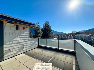 Photo 17: 6 38447 BUCKLEY Avenue in Squamish: Dentville Townhouse for sale in "Arbutus Grove" : MLS®# R2873613