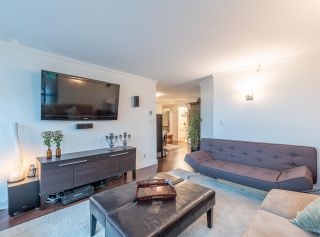 Photo 5: 501 888 HAMILTON Street in Vancouver: Downtown VW Condo for sale in "ROSEDALE GARDEN" (Vancouver West)  : MLS®# R2518975