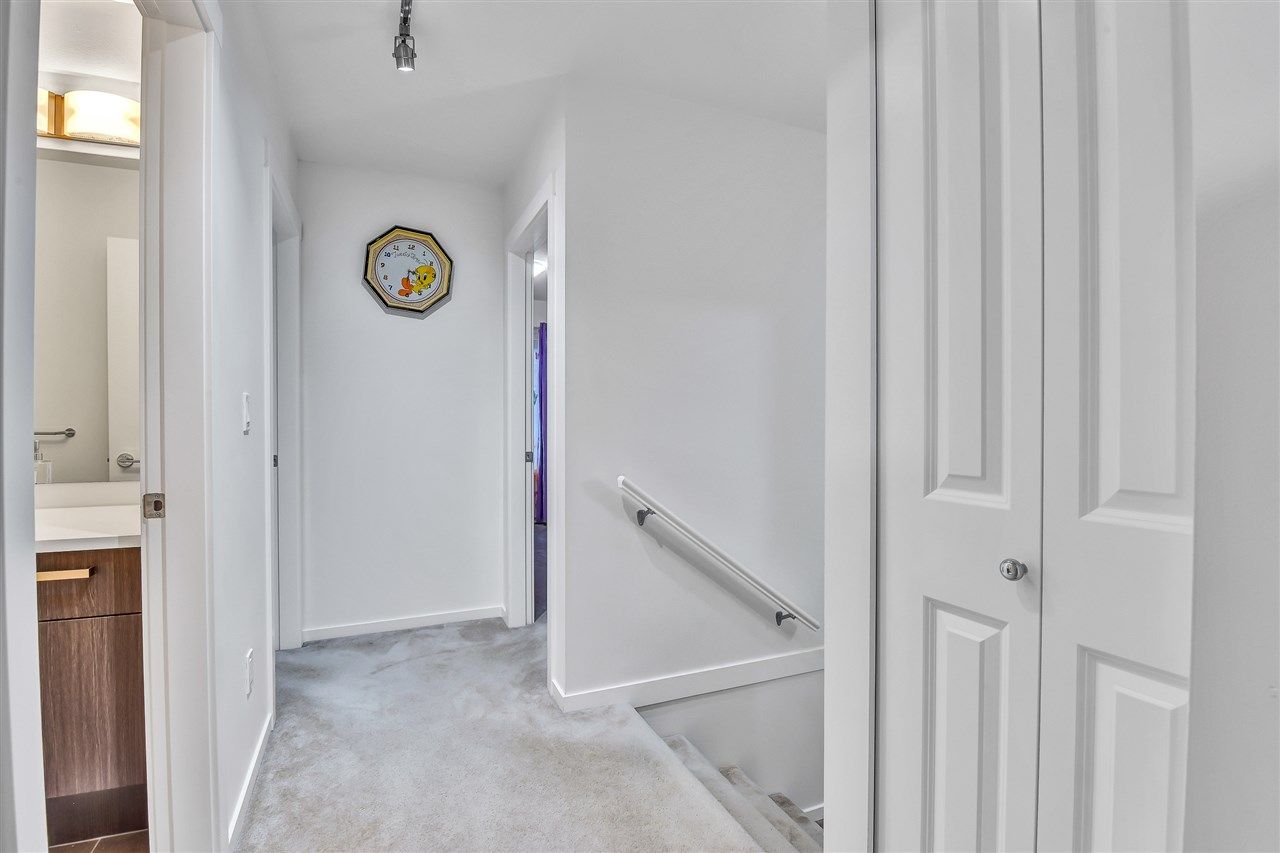 Photo 34: Photos: 151 15230 GUILDFORD Drive in Surrey: Guildford Townhouse for sale (North Surrey)  : MLS®# R2532497