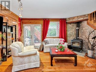 Photo 9: 19 FAIRHAVEN WAY in Ottawa: House for sale : MLS®# 1358268