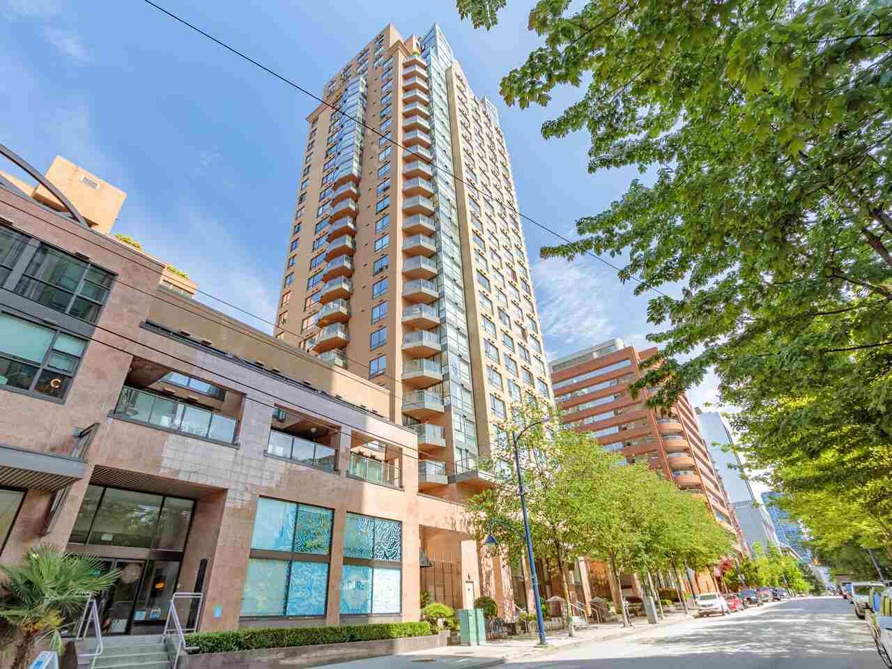 Main Photo: 2403 1189 HOWE STREET in : Downtown VW Condo for sale : MLS®# R2592204