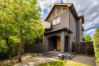 Main Photo: 151 34A Street NW in Calgary: Parkdale Detached for sale : MLS®# A2053556