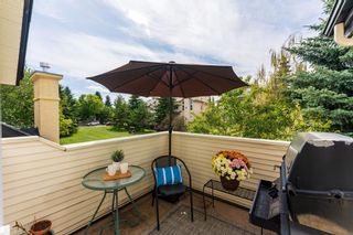 Photo 14: 410 405 32 Avenue NW in Calgary: Mount Pleasant Row/Townhouse for sale : MLS®# A1024091