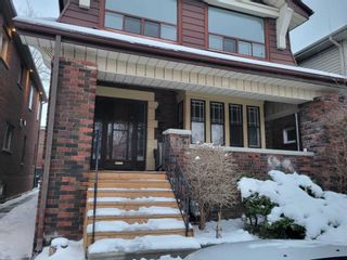 Photo 1: Upper2 751 Coxwell Avenue in Toronto: Danforth Village-East York House (Apartment) for lease (Toronto E03)  : MLS®# E5882201