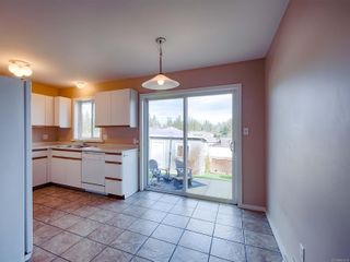Photo 6: 1829 S Alder St in Campbell River: CR Willow Point House for sale : MLS®# 869279