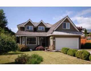 Photo 1: 1032 PIA Road in Squamish: Garibaldi Highlands House for sale : MLS®# V733524