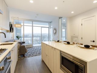 Photo 2: 903 2311 BETA Avenue in Burnaby: Brentwood Park Condo for sale in "WATERFALL - LUMINA" (Burnaby North)  : MLS®# R2541071