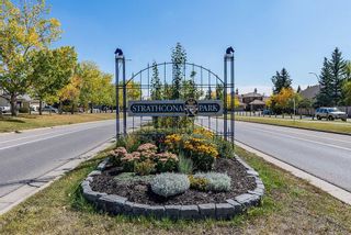 Photo 41: 20 140 STRATHAVEN Circle SW in Calgary: Strathcona Park Semi Detached for sale : MLS®# C4306034