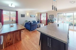 Photo 6: 10 Illsley Drive in Berwick: 404-Kings County Residential for sale (Annapolis Valley)  : MLS®# 202124135