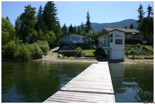 Photo 31: 877 Armentieres Road in Sorrento: Waterfront House for sale : MLS®# 10096314
