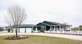 Photo 2: 686 Forbes Road in Winnipeg: South St Vital Residential for sale (2M)  : MLS®# 202300792