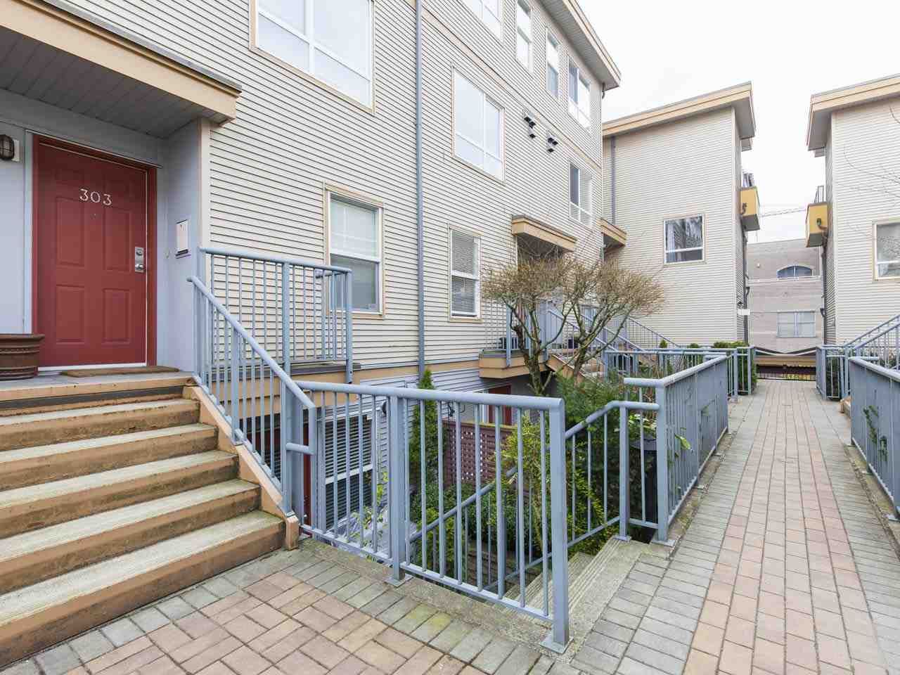 Main Photo: 303 2688 WATSON Street in Vancouver: Mount Pleasant VE Townhouse for sale in "Tala Vera" (Vancouver East)  : MLS®# R2152269