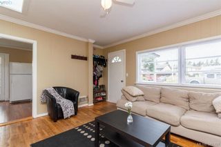 Photo 4: 631 Hoffman Ave in VICTORIA: La Mill Hill House for sale (Langford)  : MLS®# 766785