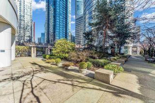 Photo 4: 1603 1288 ALBERNI Street in Vancouver: West End VW Condo for sale in "THE PALISADES" (Vancouver West)  : MLS®# R2860882