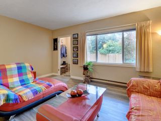 Photo 2: 592 Atkins Ave in Langford: La Mill Hill House for sale : MLS®# 917443
