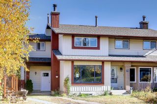 Photo 2: 36 Pinelore Place NE in Calgary: Pineridge Semi Detached (Half Duplex) for sale : MLS®# A2006468