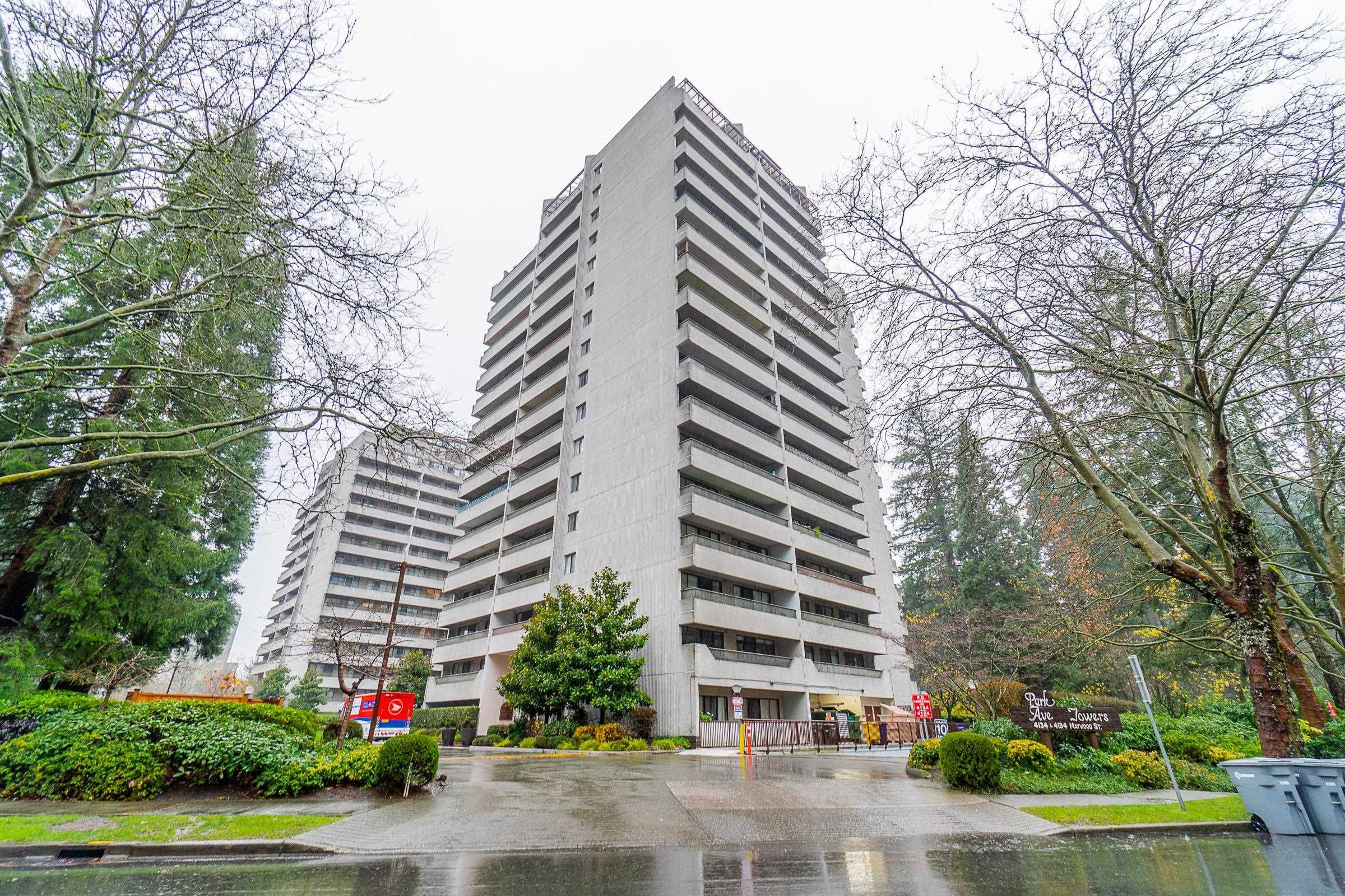 Main Photo: 1204 4134 MAYWOOD Street in Burnaby: Metrotown Condo for sale in "Park Avenue Towers" (Burnaby South)  : MLS®# R2637418