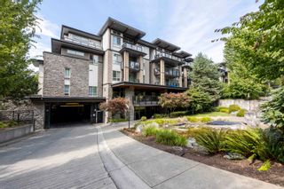 Photo 3: 104 7418 BYRNEPARK Walk in Burnaby: South Slope Townhouse for sale (Burnaby South)  : MLS®# R2721270
