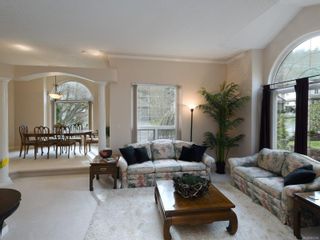 Photo 2: 1997 Ridgeview Rise in View Royal: VR Prior Lake House for sale : MLS®# 863706