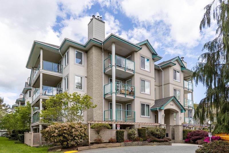 FEATURED LISTING: 204 - 20453 53 Avenue Langley