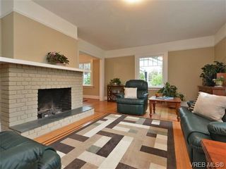 Photo 2: 2109 Sutherland Rd in VICTORIA: OB South Oak Bay House for sale (Oak Bay)  : MLS®# 718288