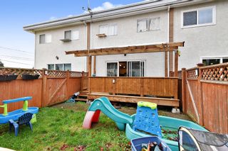 Photo 20: 2 33915 MAYFAIR Avenue in Abbotsford: Central Abbotsford Townhouse for sale in "MAYFAIR MANOR" : MLS®# R2518778