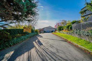 Photo 39: 25 32870 BEVAN Way in Abbotsford: Central Abbotsford Townhouse for sale in "CENTENNIAL GARDENS" : MLS®# R2631889