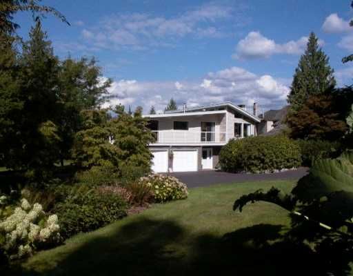Main Photo: 12621 ANSELL Street in Maple Ridge: Websters Corners House for sale in "ACADEMY PARK" : MLS®# V612512