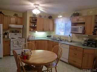Photo 11: 790 Sunridge Valley Dr in VICTORIA: Co Sun Ridge House for sale (Colwood)  : MLS®# 561573
