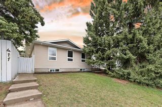 Photo 2: 411 Foritana Road SE in Calgary: Forest Heights Detached for sale : MLS®# A2128477