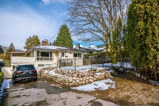 Main Photo: 1033 JEFFERSON Avenue in West Vancouver: Sentinel Hill House for sale : MLS®# R2839646