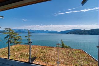 Photo 16: 1012 MARINE Drive in Gibsons: Gibsons & Area House for sale (Sunshine Coast)  : MLS®# R2760240