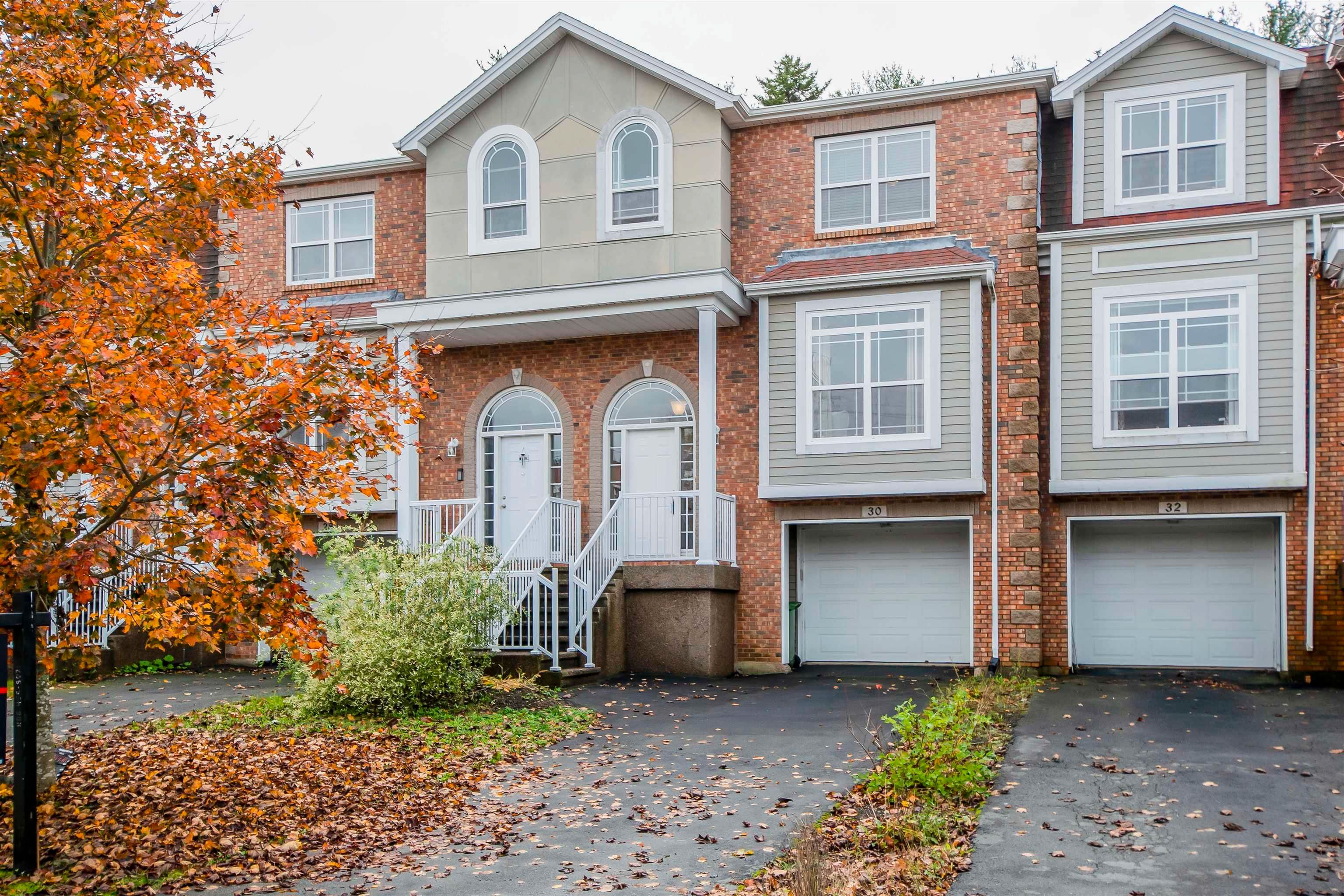 Main Photo: 30 Windstone Close in Bedford: 20-Bedford Residential for sale (Halifax-Dartmouth)  : MLS®# 202225104
