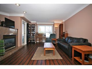 Photo 5: 306 8115 121A Street in Surrey: Queen Mary Park Surrey Condo for sale in "The Crossing" : MLS®# F1404675