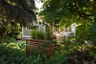 Photo 38: 953 Laurier Avenue in Kelowna: Kelowna South House for sale (Central Okanagan)  : MLS®# 10213796