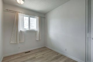 Photo 14: 1027 Woodview Crescent SW in Calgary: Woodlands Detached for sale