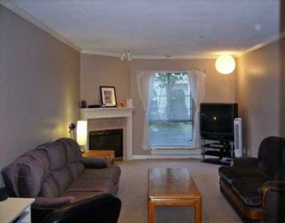 Photo 3: 113 2357 WHYTE AV in Port Coquitlam: Central Pt Coquitlam Condo for sale in "RIVERSIDE PLACE" : MLS®# V590646