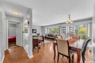 Photo 4: 403 4941 LOUGHEED Highway in Burnaby: Brentwood Park Condo for sale in "Douglas View" (Burnaby North)  : MLS®# R2733647