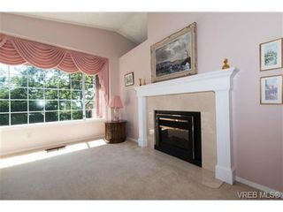 Photo 9: 25 901 Kentwood Lane in VICTORIA: SE Broadmead Row/Townhouse for sale (Saanich East)  : MLS®# 738052