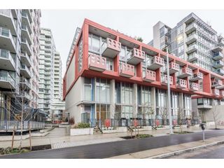 Photo 1: 121 E 1ST Avenue in Vancouver: Mount Pleasant VE Townhouse for sale in "BLOCK 100" (Vancouver East)  : MLS®# R2738064