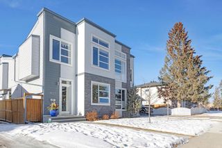 Photo 1: 4637 84 Street NW in Calgary: Bowness Semi Detached (Half Duplex) for sale : MLS®# A2019942
