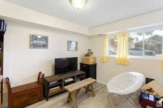 Photo 18: 9033 9035 91 Street in Edmonton: Zone 18 House Duplex for sale : MLS®# E4383172