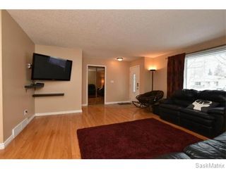 Photo 9: 1809 12TH Avenue North in Regina: Uplands Single Family Dwelling for sale (Regina Area 01)  : MLS®# 562305
