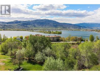 Photo 3: 4004 39TH Street in Osoyoos: House for sale : MLS®# 10310534