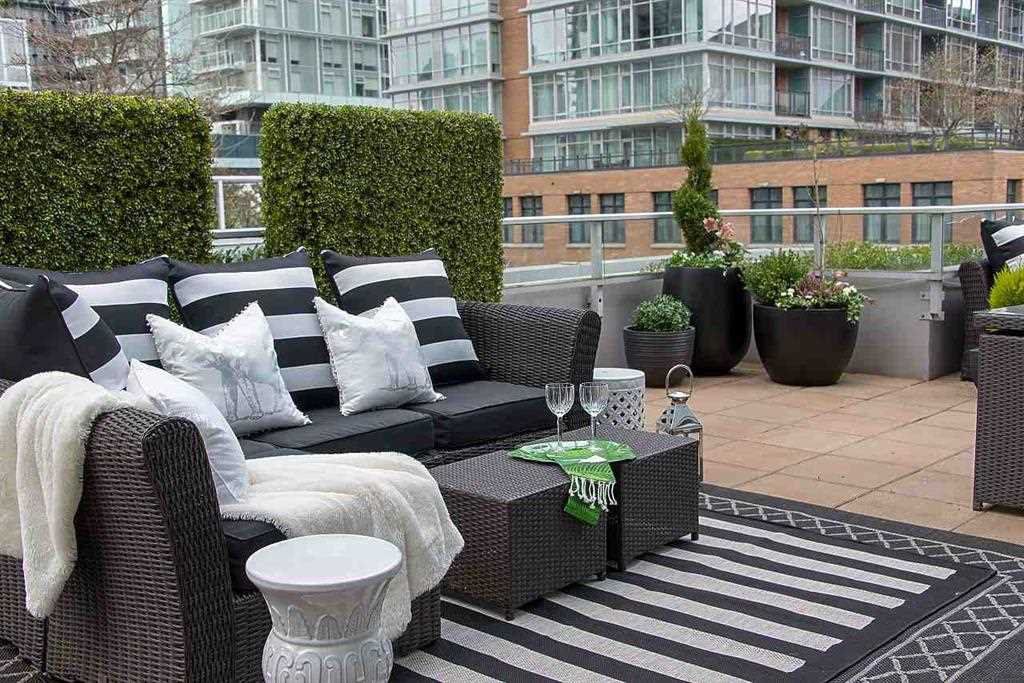 Main Photo: 505 833 Homer Street in Vancouver: Downtown VW Condo for sale (Vancouver West)  : MLS®# R2346552