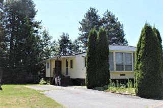 Photo 1: 36 145 KING EDWARD Street in Coquitlam: Central Coquitlam Manufactured Home for sale in "MILL CREEK VILLAGE" : MLS®# R2185362